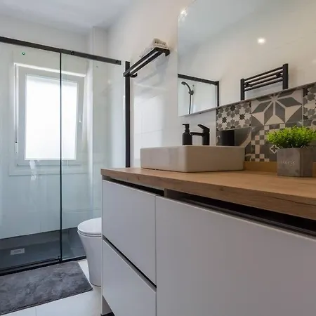 Apartamento Renovated In